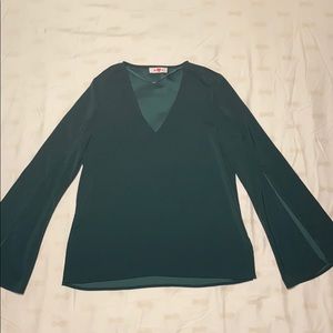 Bell sleeve top
